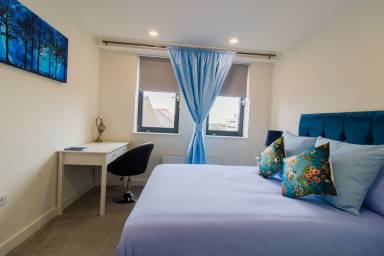Apartment  Bedford