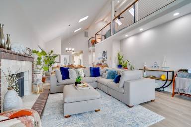 House  Brentwood