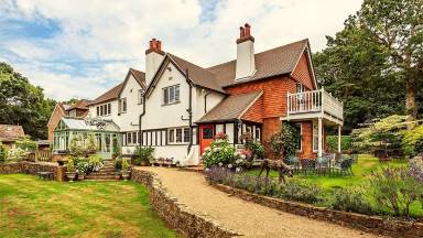House Shere