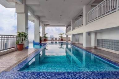 Condo  White Plains