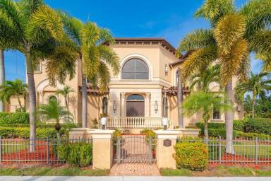 House Marco Island