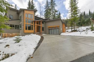 House Denny Creek