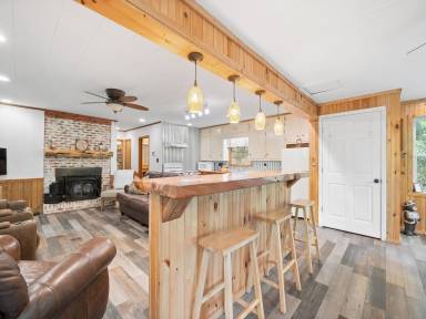 Cottage  Linville Falls