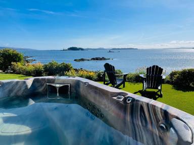 House  North Saanich