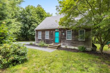 House  East Orleans