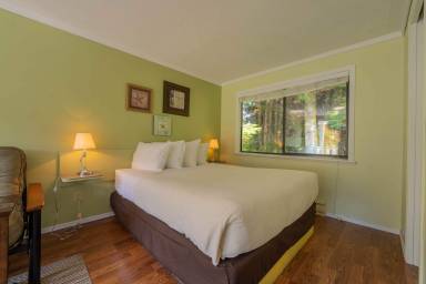 Cabin Alert Bay