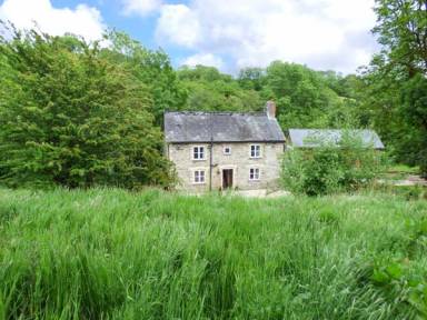 Cottage  Llangunllo