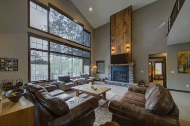 Cabin  Deadwood
