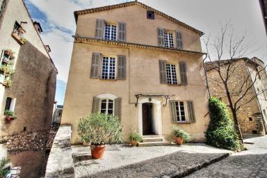 House  Seillans