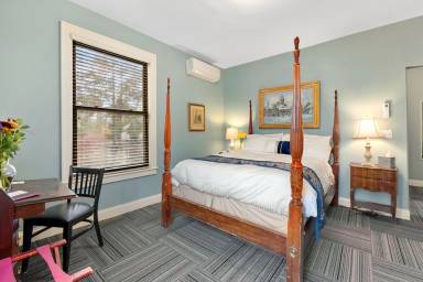 Accommodation  Chatham