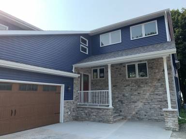 House  Neenah