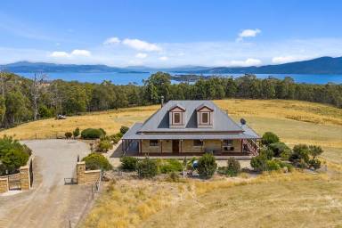 House South Bruny