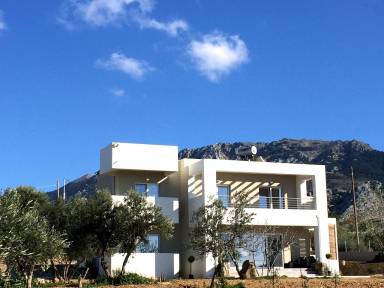 Villa Pili
