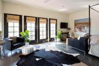 House Woolen Mills