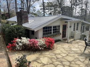 Cottage  Flowery Branch