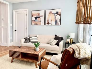 Condo  Winchester