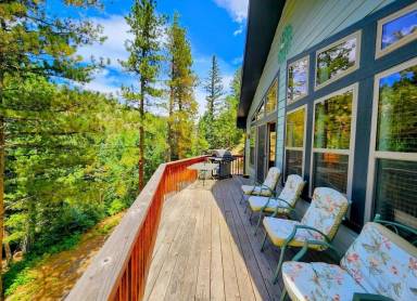 Cabin Idaho Springs