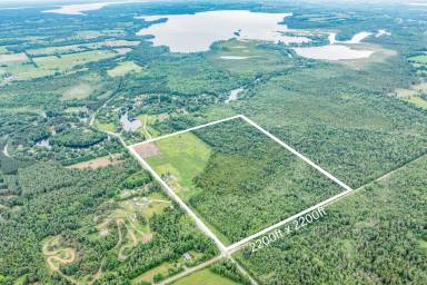 Farmhouse  Fenelon Falls