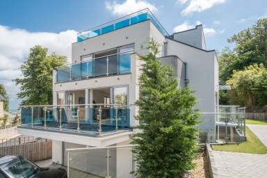 House Cowes