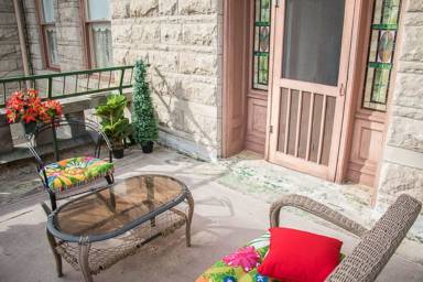 Bed and breakfast  University Heights