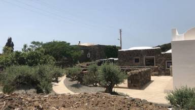 House  Pantelleria