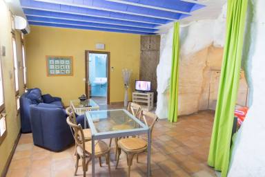 Aparthotel Arguedas