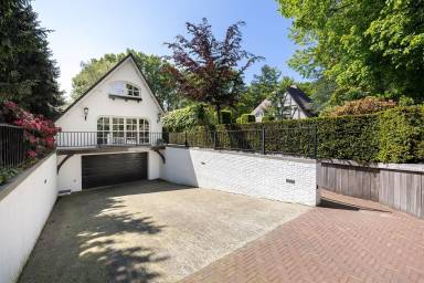 Cottage Bussum