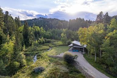 Cabin Deadwood