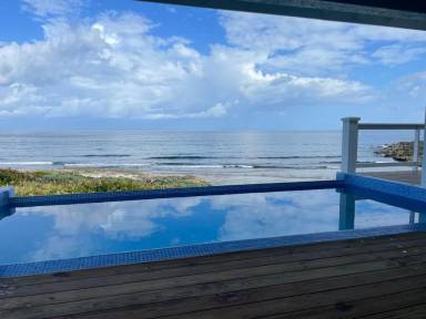 House  Utila