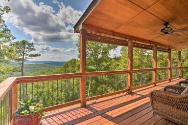 Cabin Eureka Springs