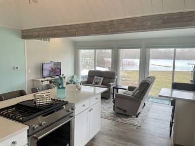 Cottage  Whitmore Lake