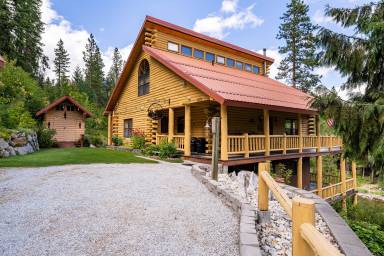 House Plain