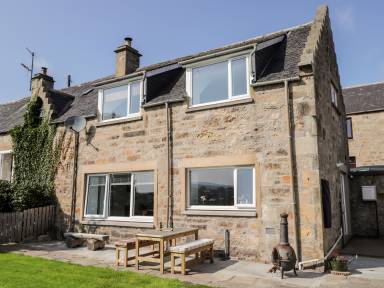 Cottage Elgin