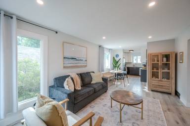 House  Naramata