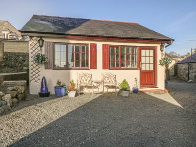 Cottage Criccieth