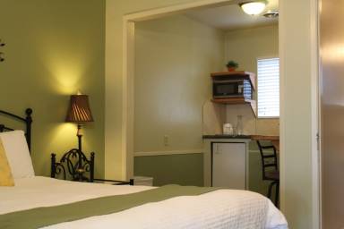 Motel  Bishop