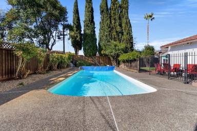 House  Edenvale