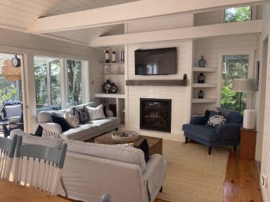 Cottage  Bancroft
