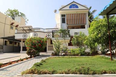 Villa  Tirupati