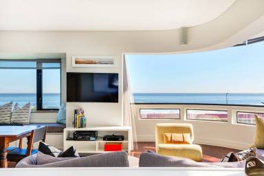 Apartment  Camps Bay