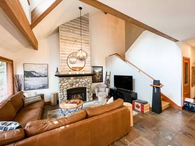 House  Whistler