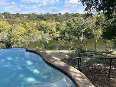 House Lake Georgetown