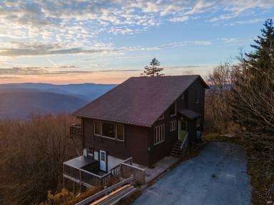 Chalet Snowshoe