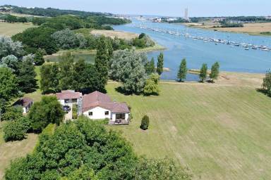 Cottage Cowes