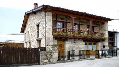 Casa Puente Viesgo