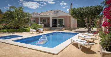 Villa San Vicente del Raspeig / Sant Vicent del Raspeig