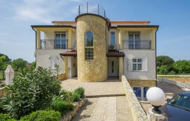 Apartment  Rošini