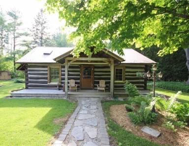 Cottage  Goderich