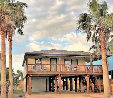 House  Aransas Pass