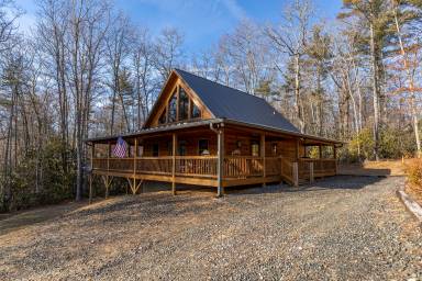 Cabin Linville Falls